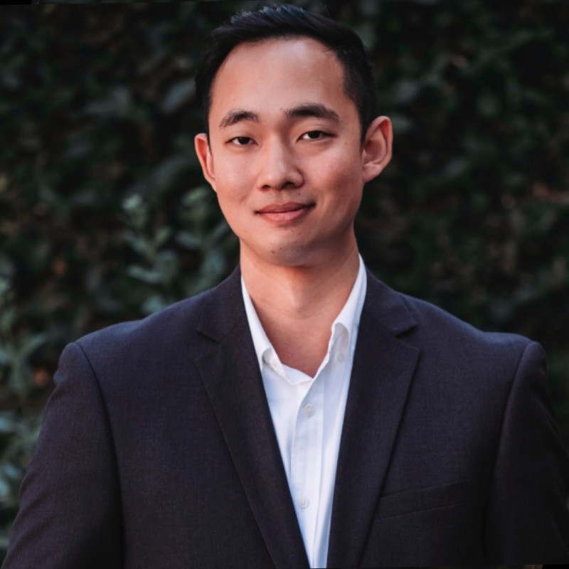 Headshot of Jay S. Yu