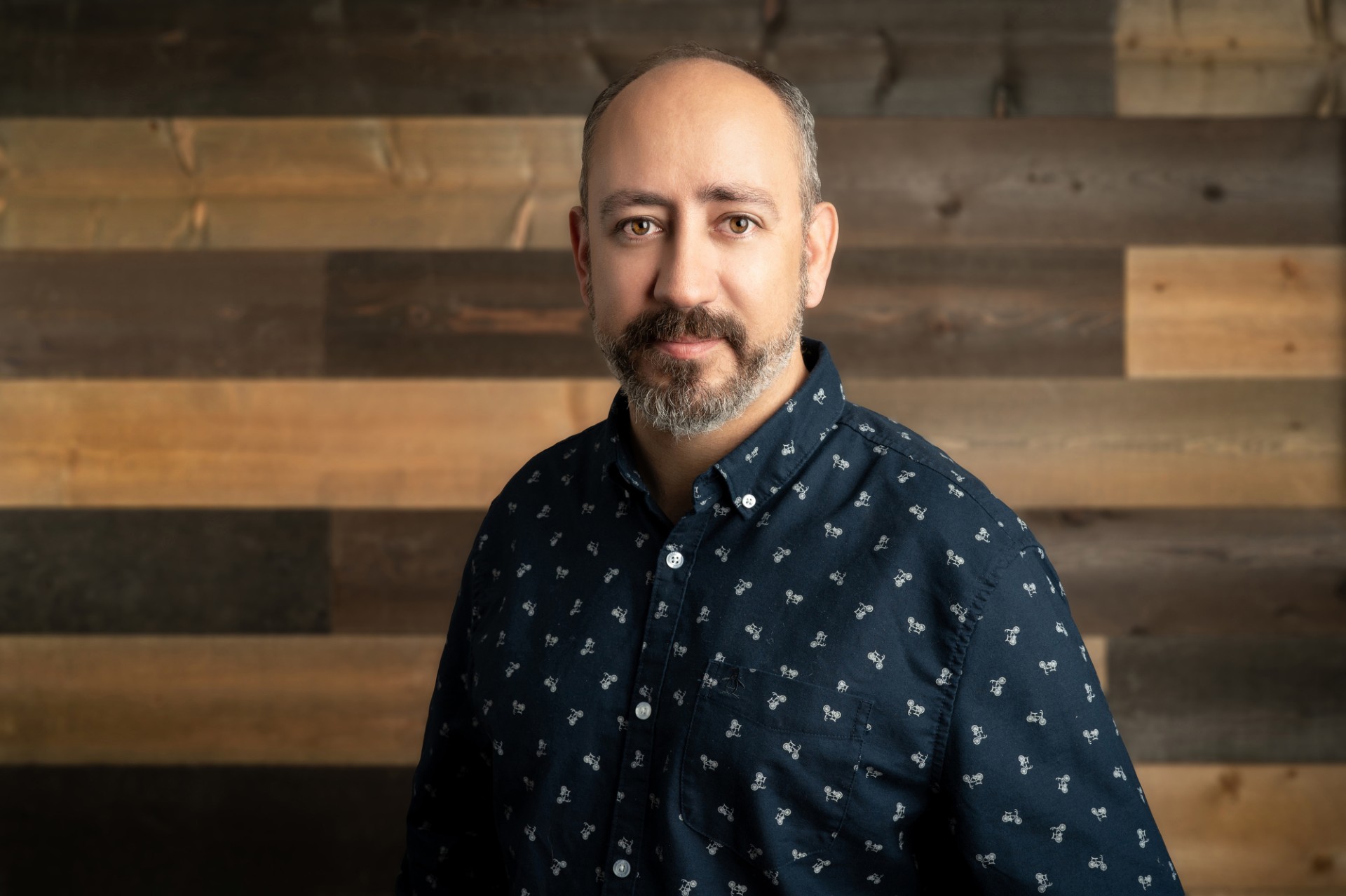 Ivan Gonzalez Headshot